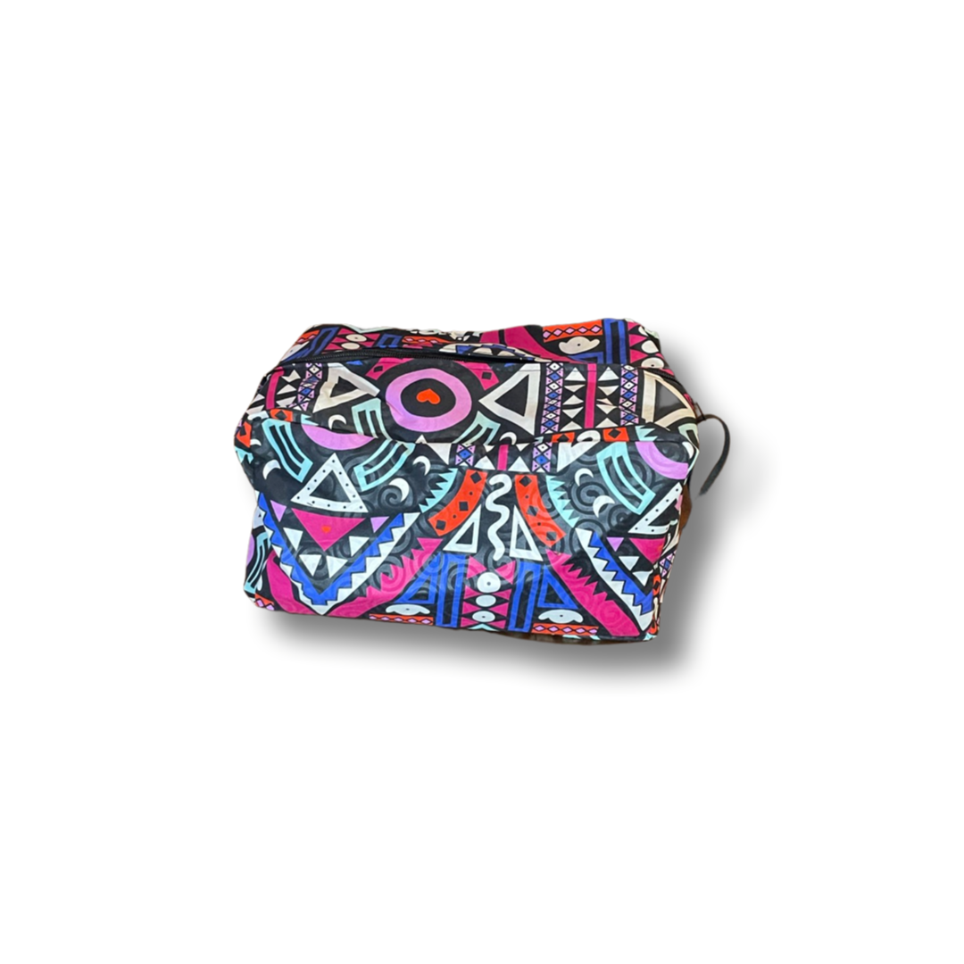 Necessaire, Kulturbeutel Blau / Pink / Violett / Rot / Weiß / Schwarz